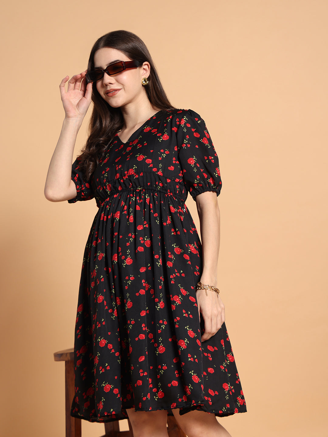 Black & Red Women Flared Floral Dress
