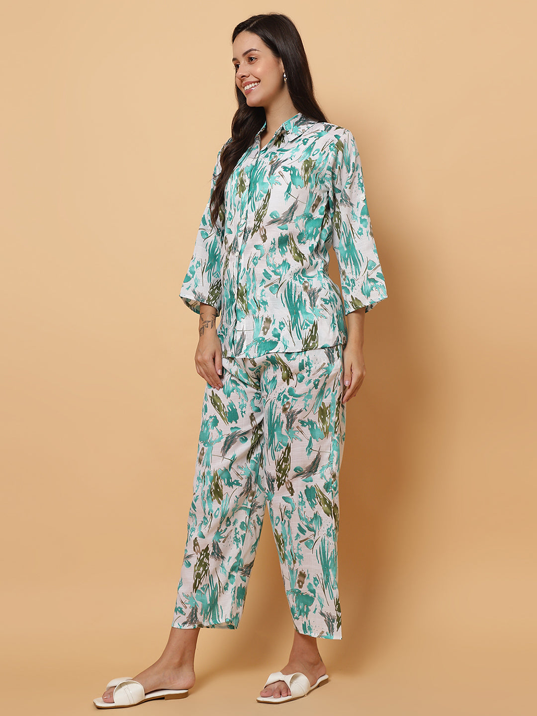 Women Green Abstract Printed Shirt Style Co-Ords
