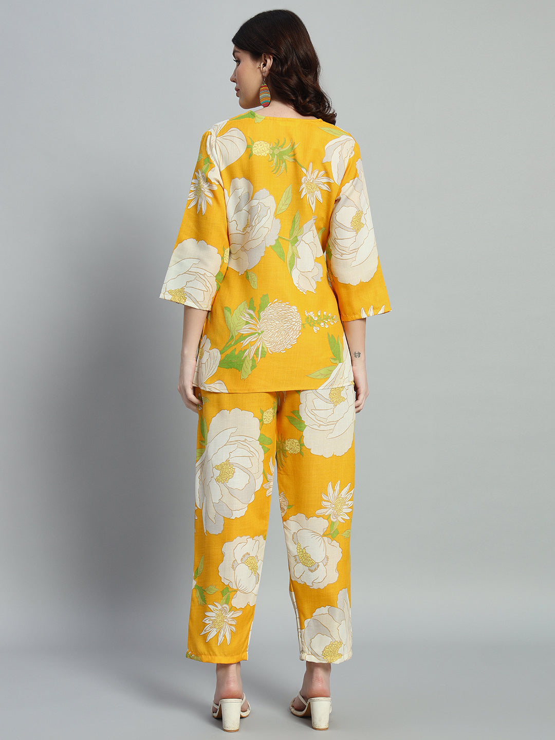 Women Yellow Floral Printed V Co-Ords
