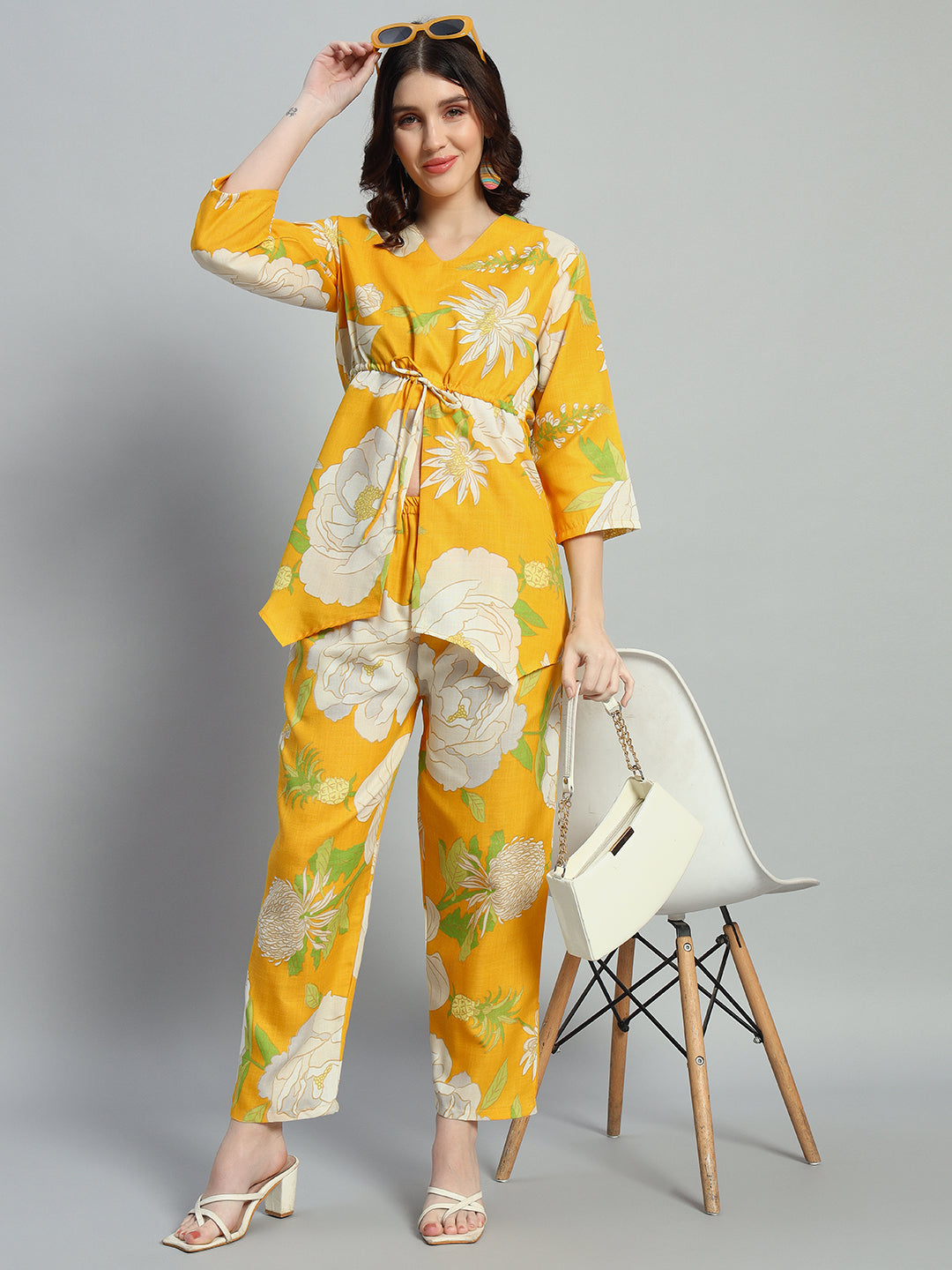 Women Yellow Floral Printed V Co-Ords