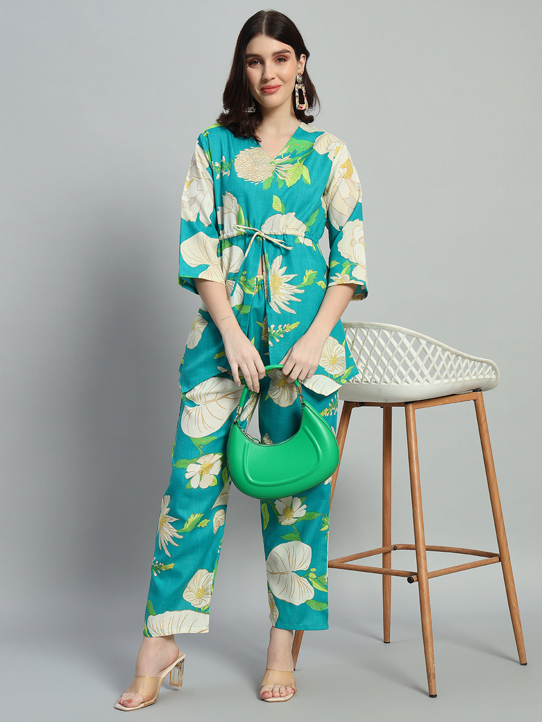 Women Green Floral Printed V neck Co-Ords