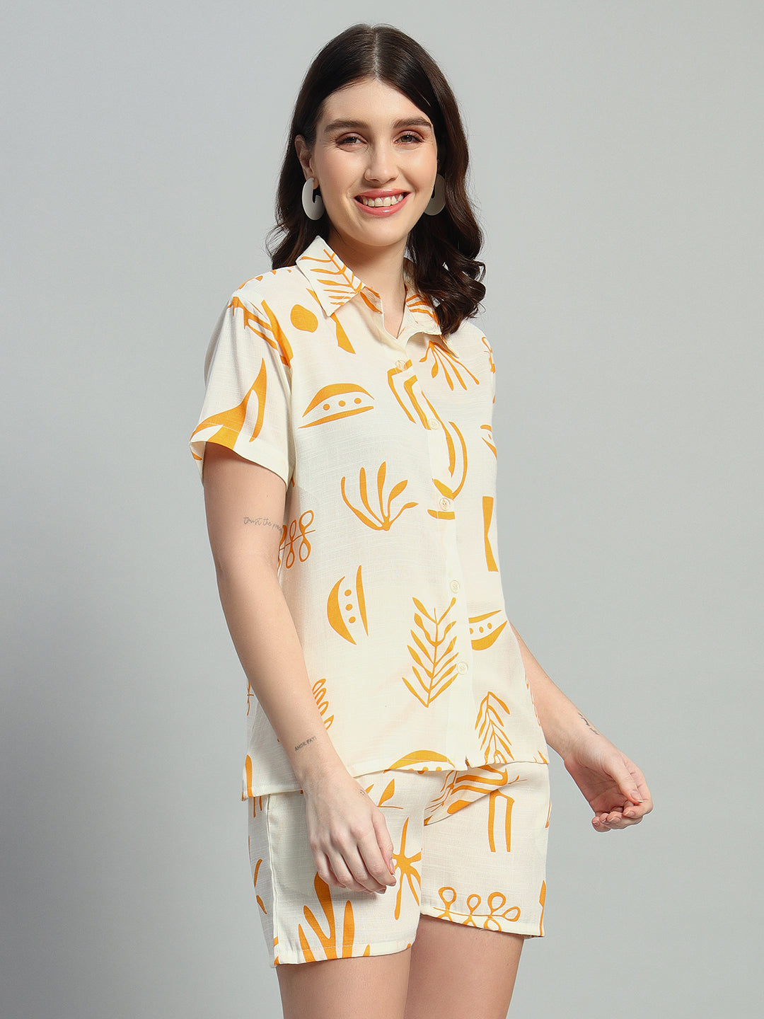 Women Printed Shirt Collar Short Co-Ords