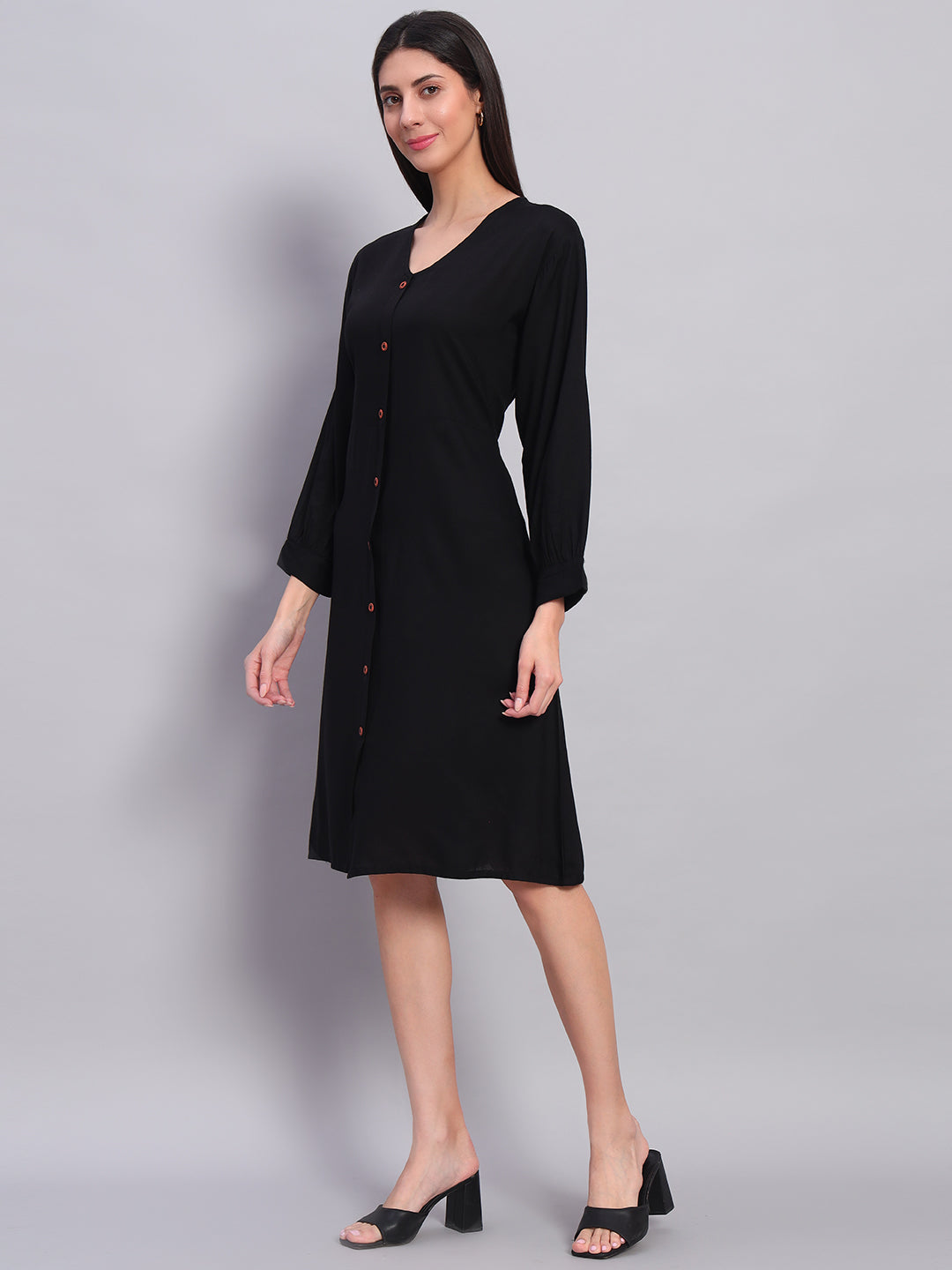 Women Black Solid Flared Dress
