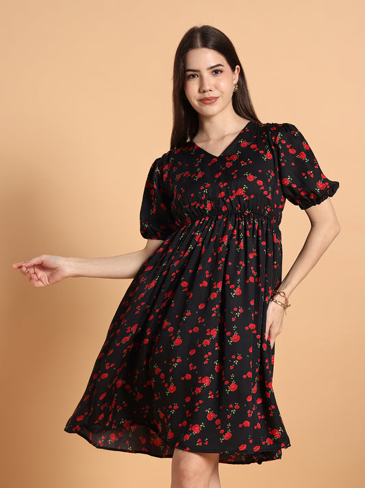 Black & Red Women Flared Floral Dress