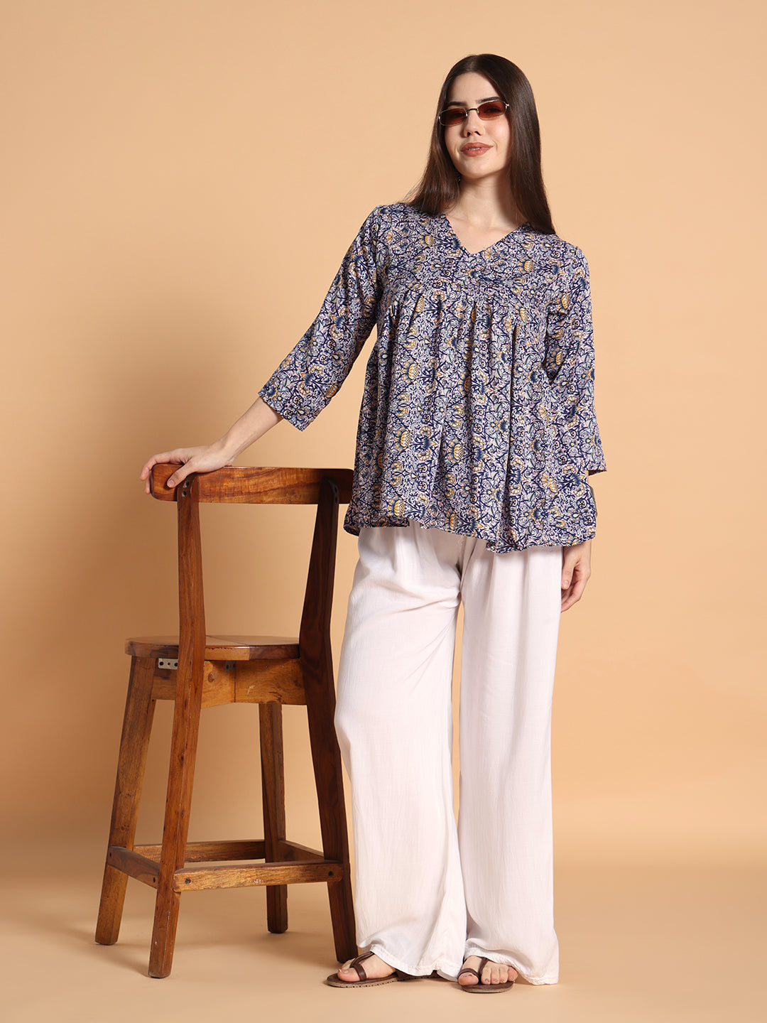 Women Floral Printed Blue Tunic Top