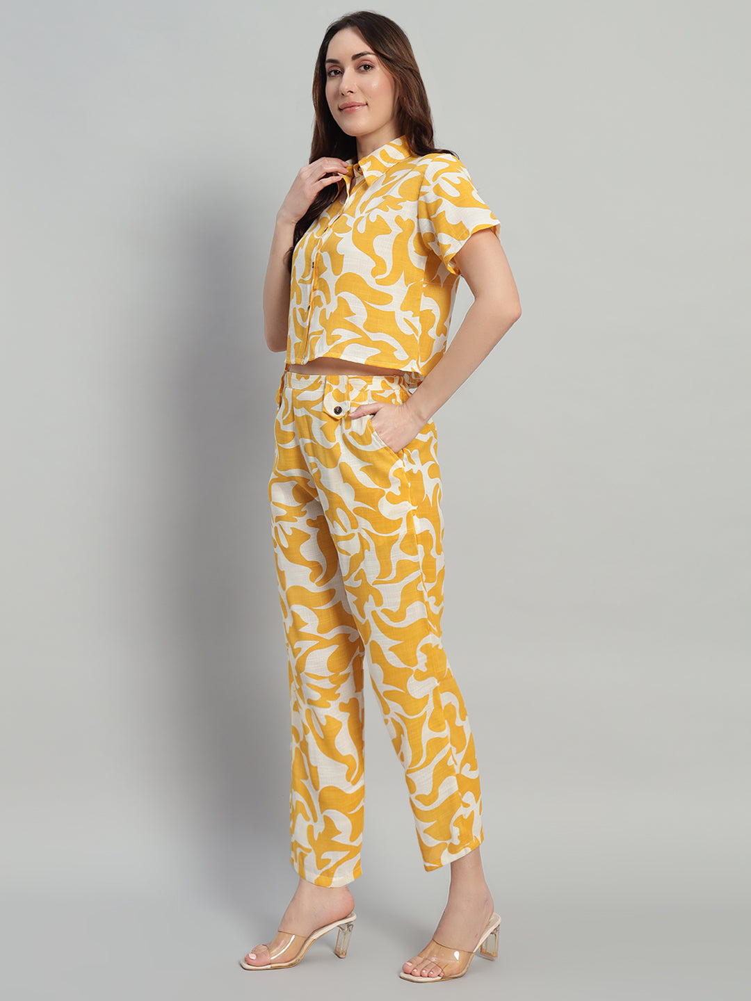 Women Yellow Printed Shirt Co-Ords