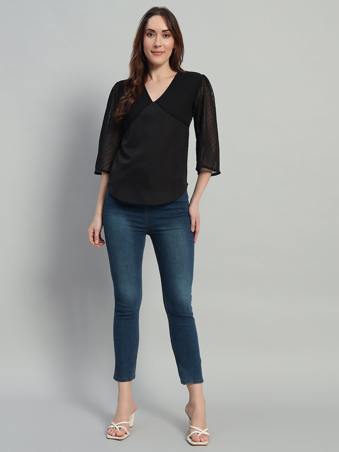 Women Black V-neck Georgette Top
