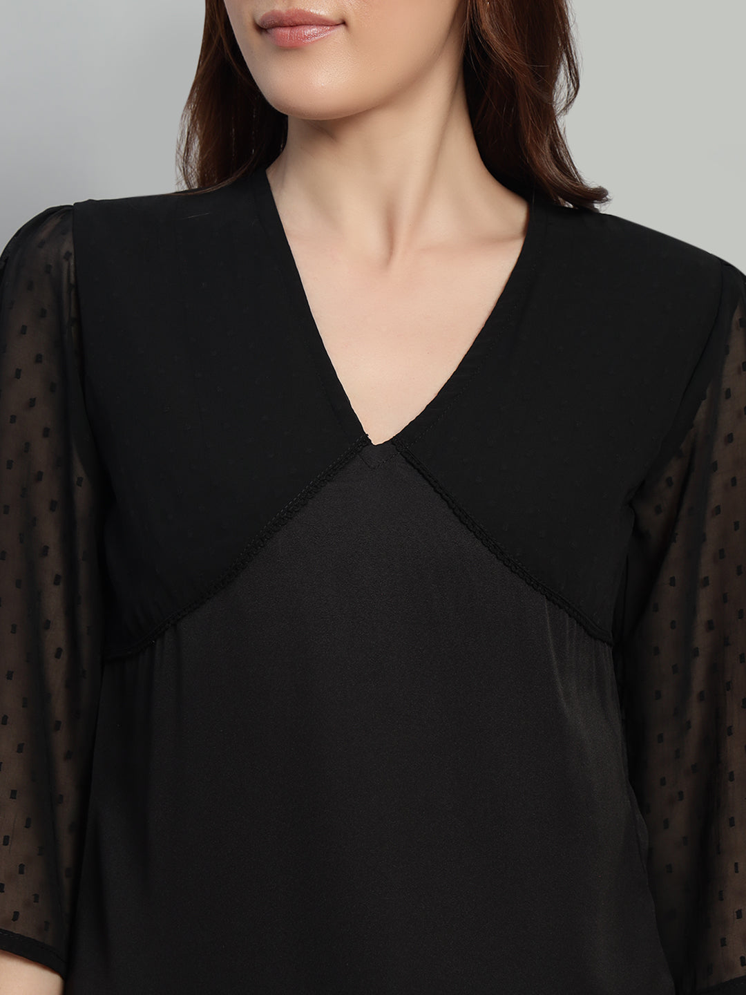 Women Black V-neck Georgette Top