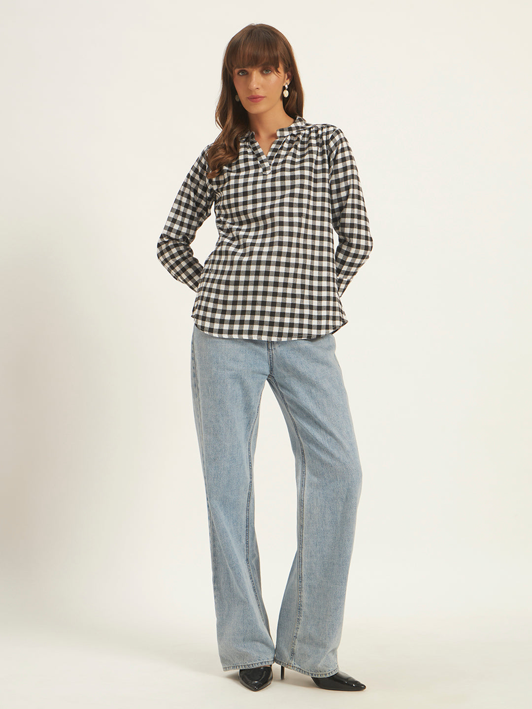 Women Black & White Checks Mandarin collar Shirt Top