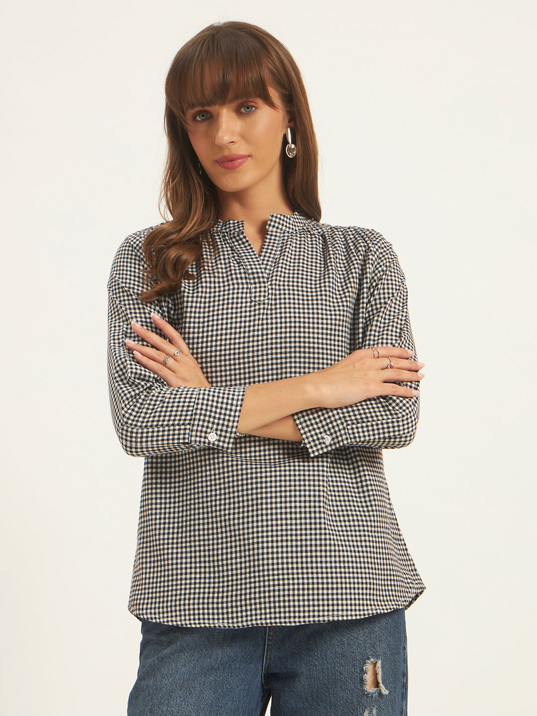 Women Black& White Checks Mandarin collar Shirt Top