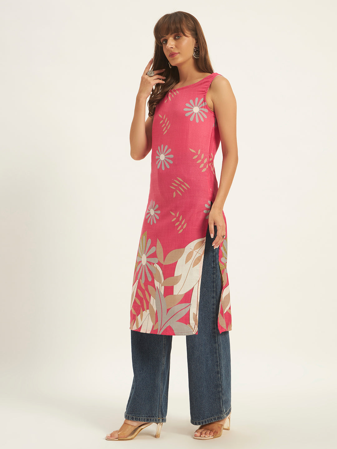 Women Floral Printed Straight Boat neck Kurta