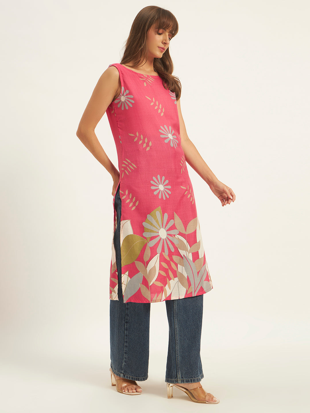 Women Floral Printed Straight Boat neck Kurta