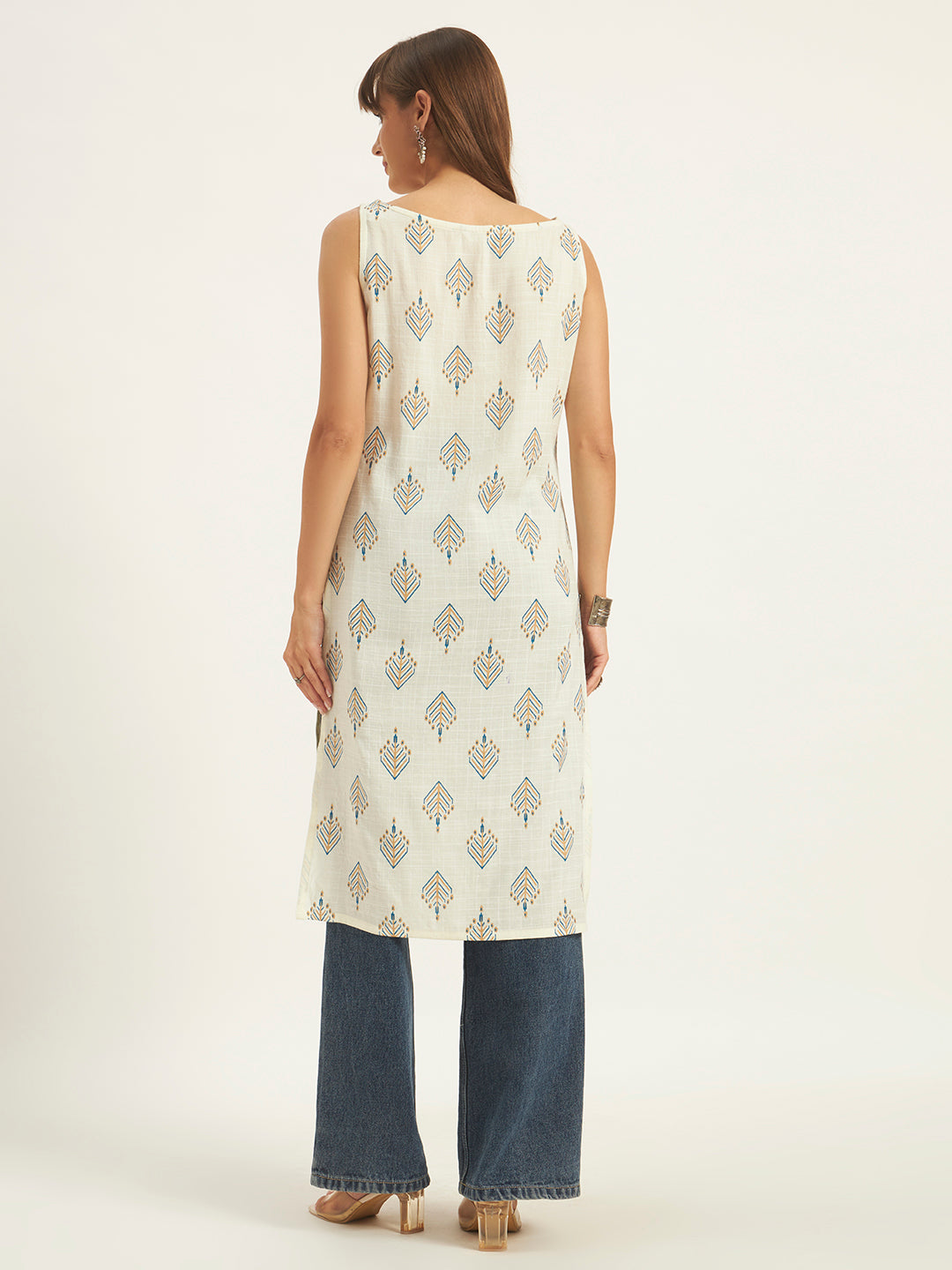 Women Floral Printed Straight Boat neck Kurta