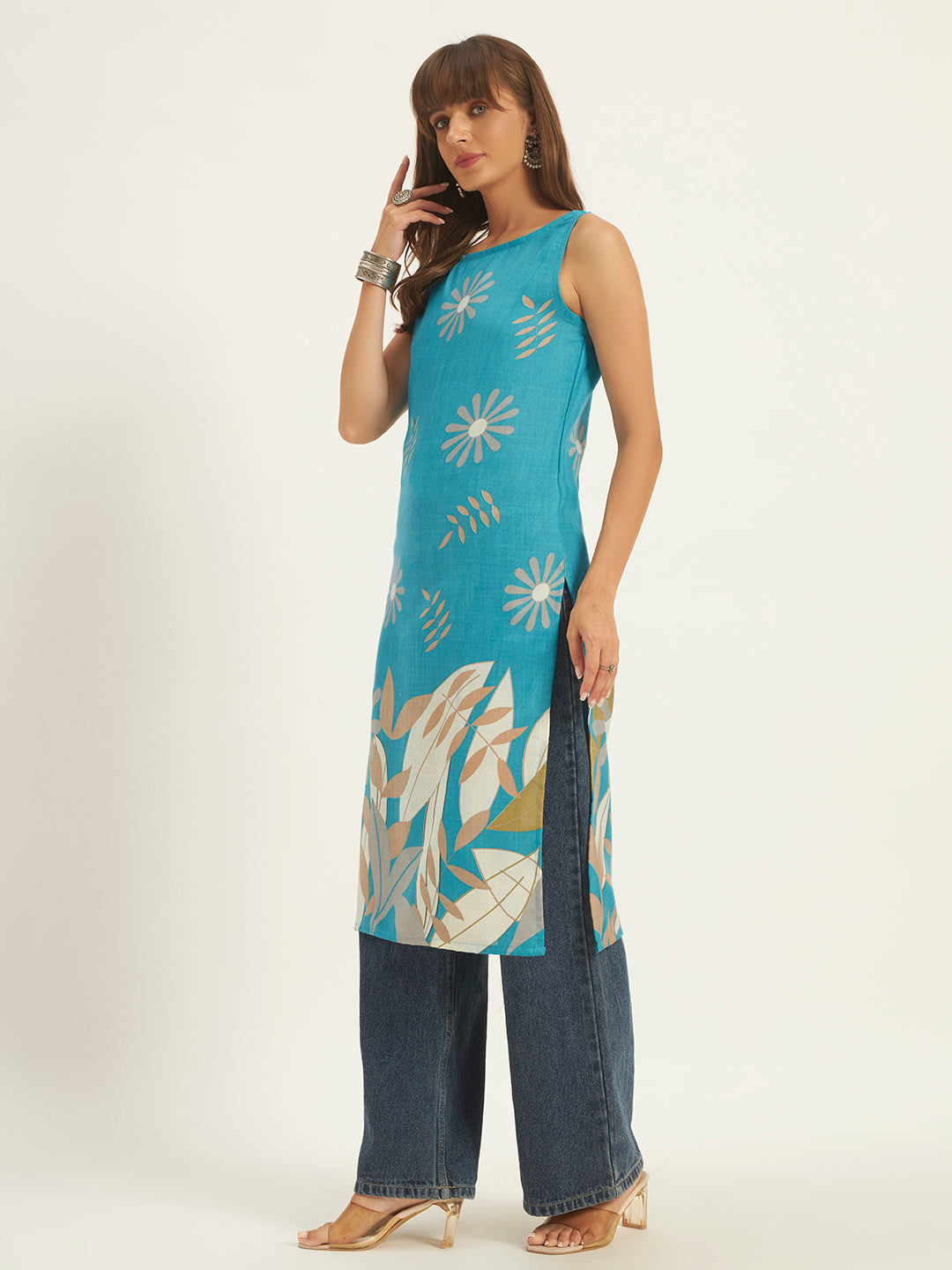 Women Floral Printed Straight Boat neck Kurta