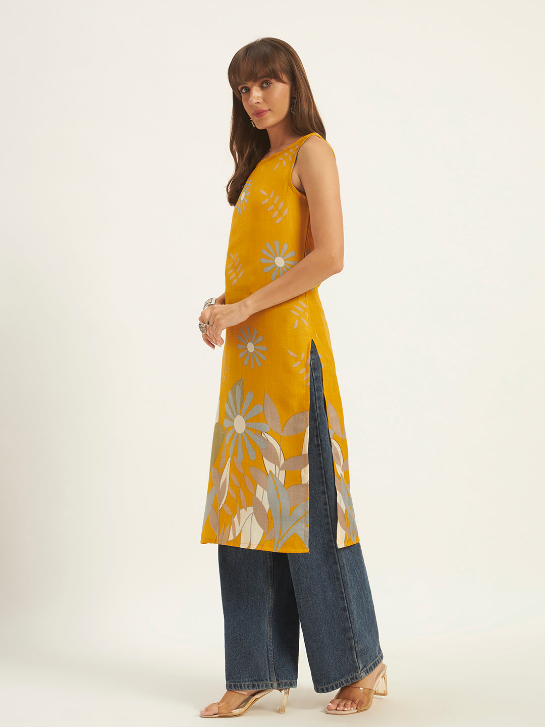 Women Floral Printed Straight Boat neck Kurta