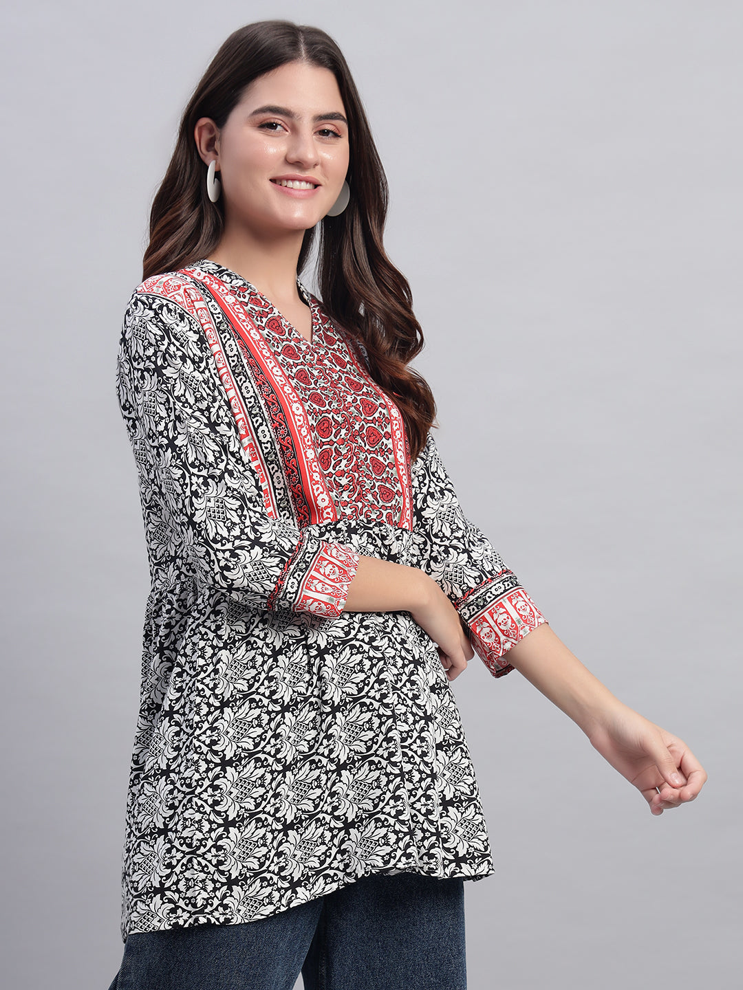 Women Black & White Split Neck Peplum Short Kurti