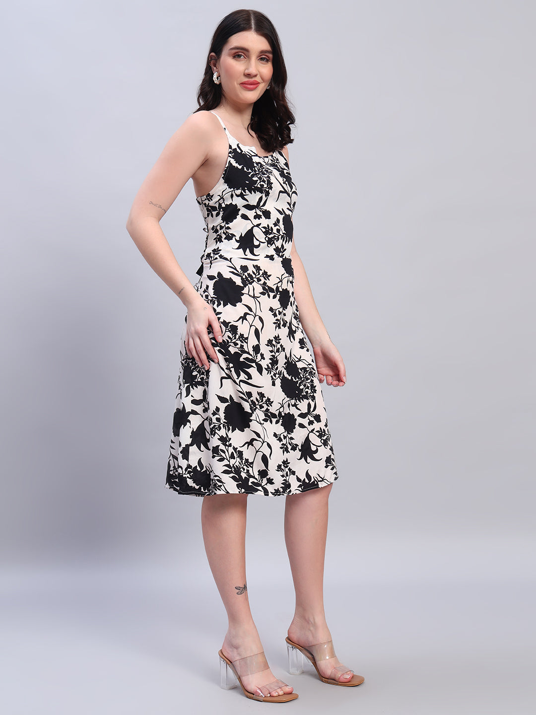 Floral black & White Flared Dress