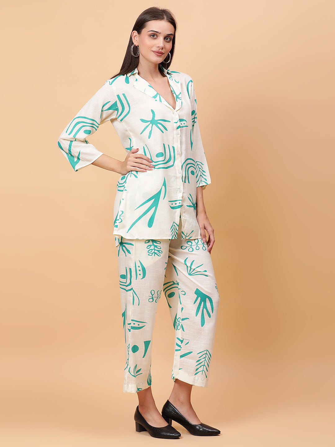 Women White Printed Shirt Co-Ords
