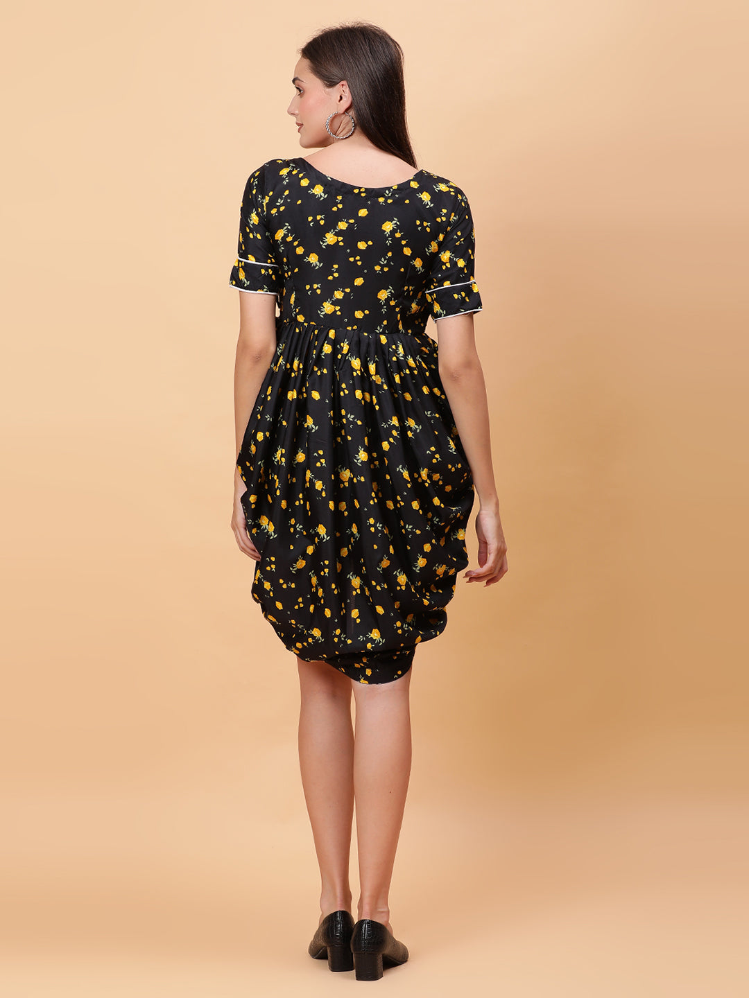 Women Black &amp; Yellow Printed Dress