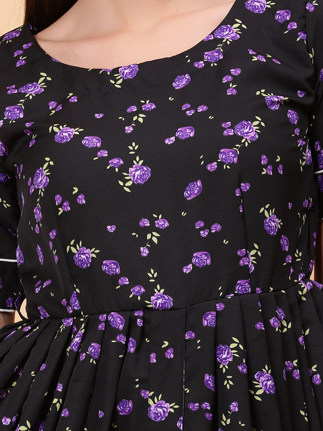 Women Black & Purple Printed Dress