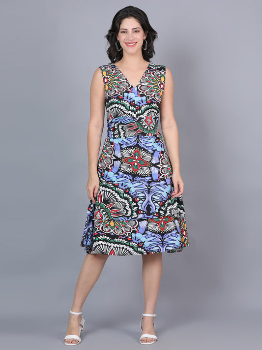 Women Black Geometric & Flare Dress
