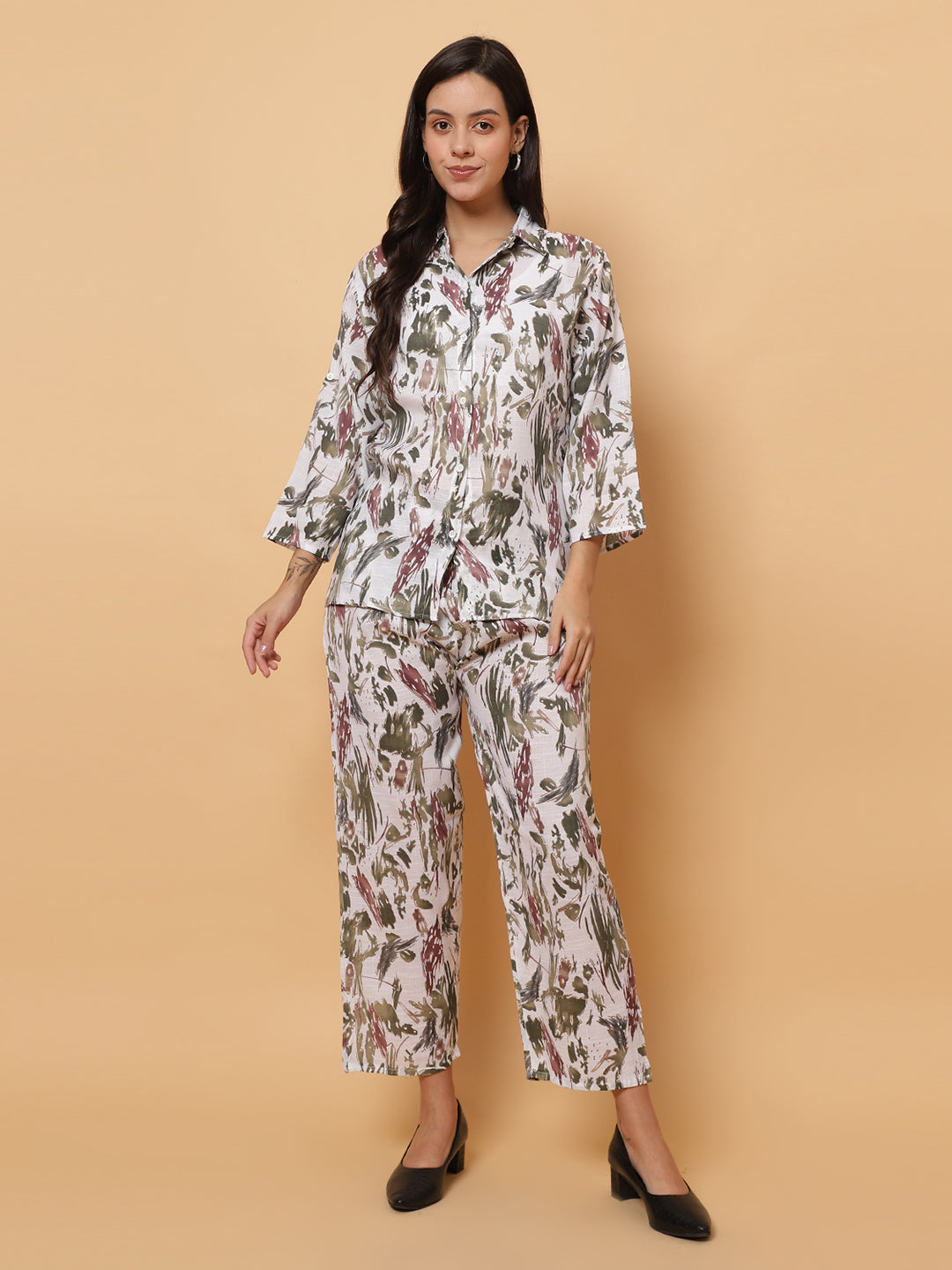 Women Abstract Printed Shirt Style Co-Ords