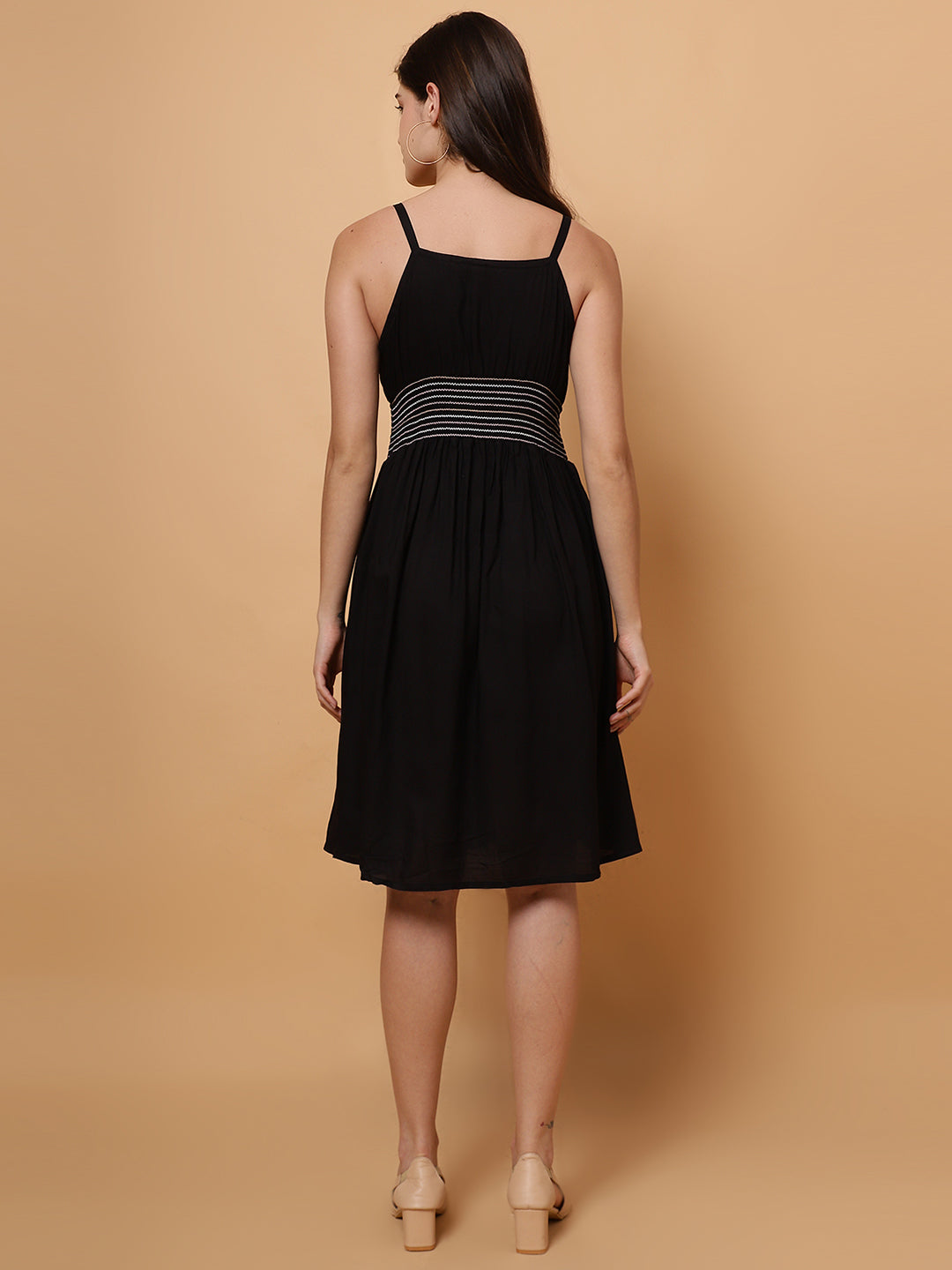Women Black sleeveless flared Dress