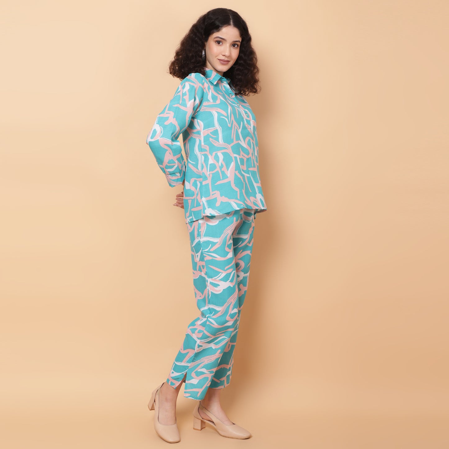 Women Green Printed Shirt Co-Ords