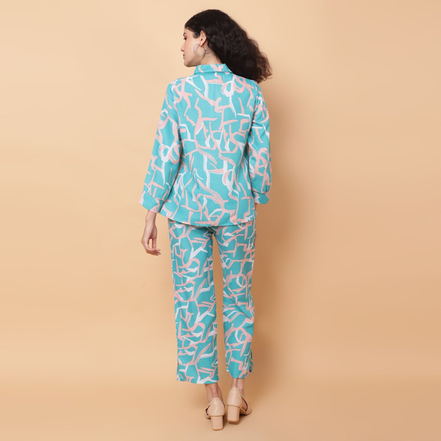 Women Green Printed Shirt Co-Ords