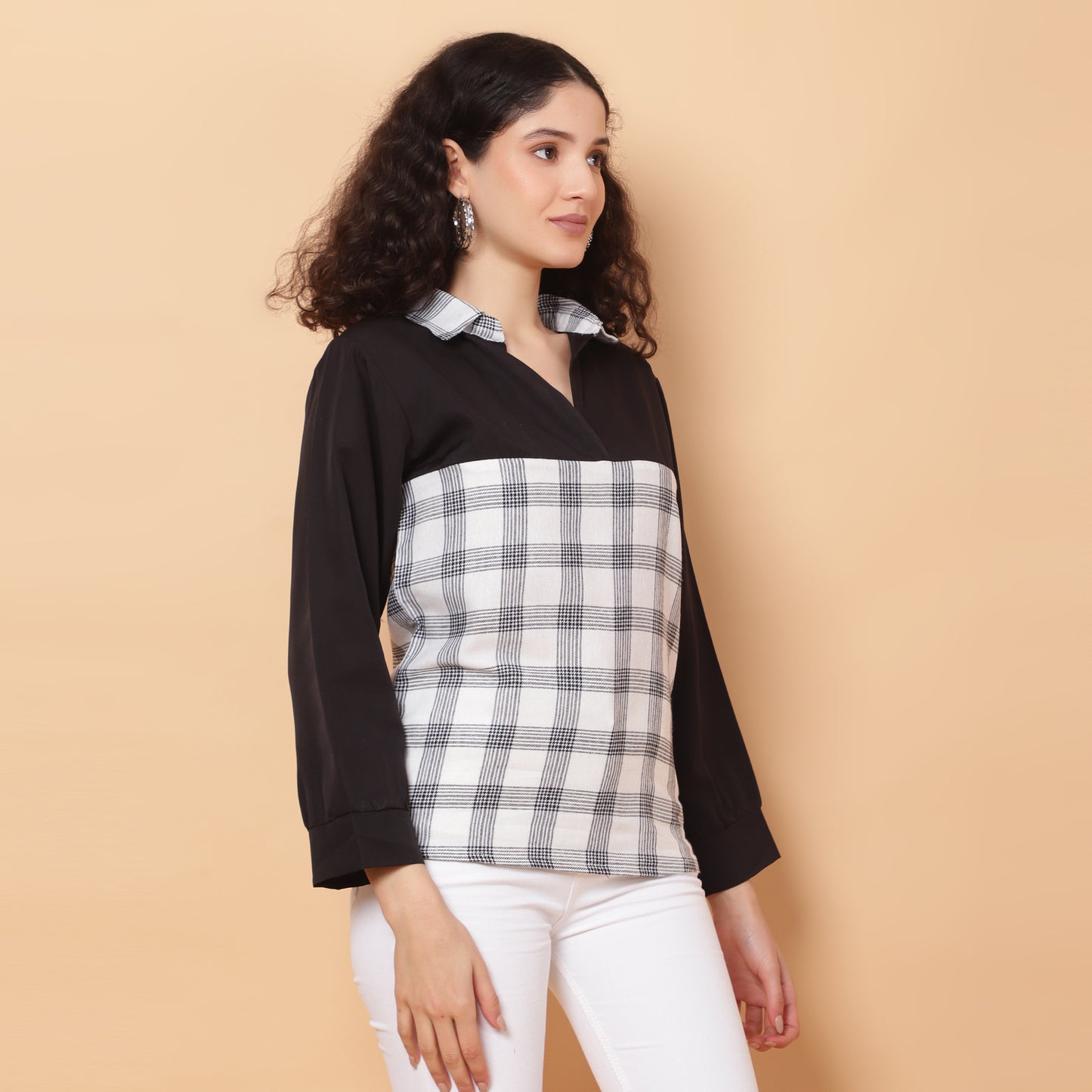 Women Check White & Black Casual Collar Shirt
