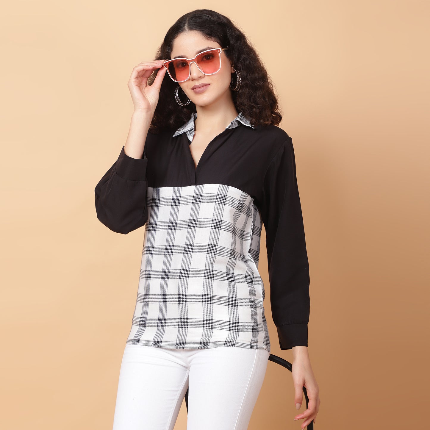 Women Check White & Black Casual Collar Shirt