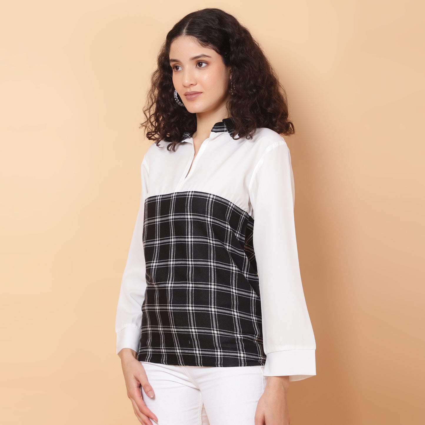 Women Check Black & White Casual Collar Shirt