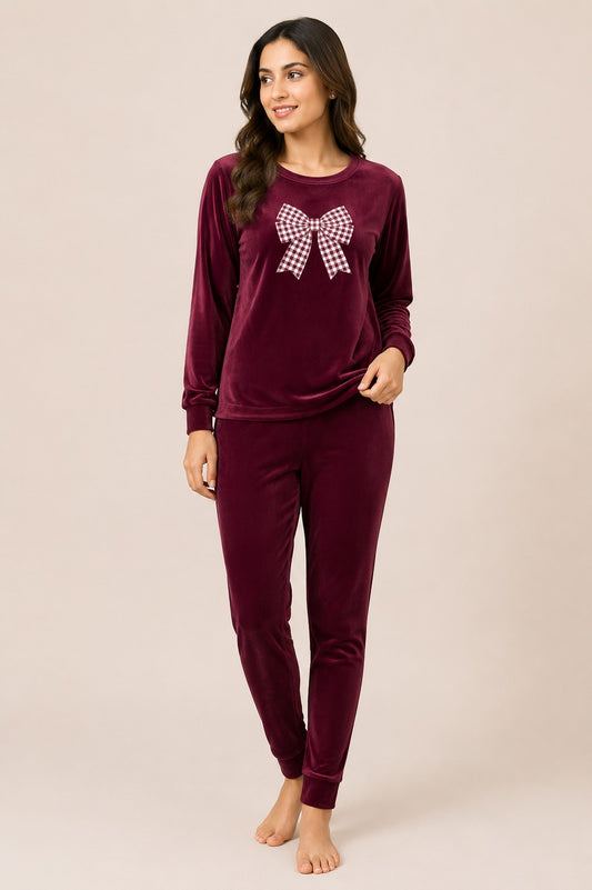 Women Maroon Comfortable Nightsuit